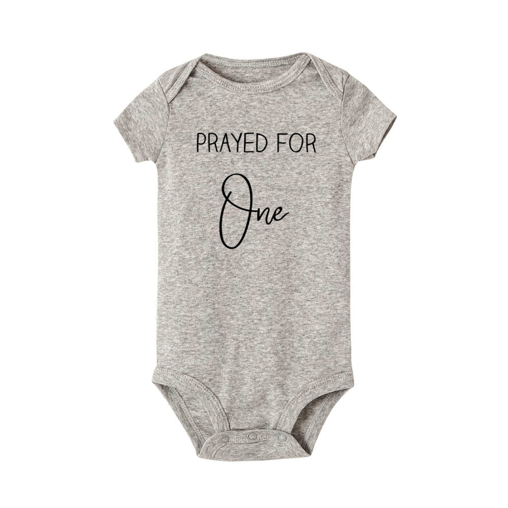 Prayed for One, Blessed with Two Twins Bodysuit - Newborn Boy & Girl Ropa, Short Sleeve