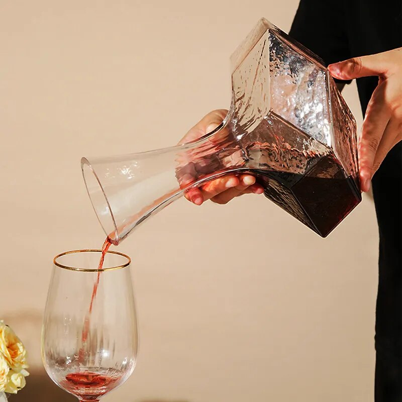 1450ml Creative Crystal Glass Decanter: Irregular Design, Wine Aerator, Mirror Jug