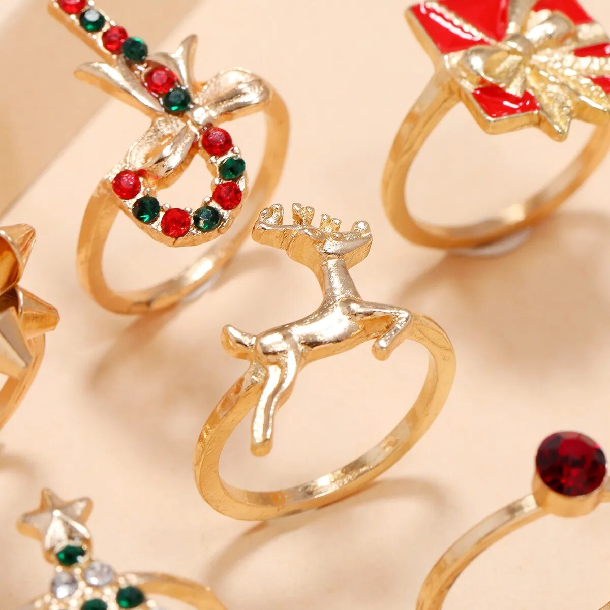 8Pcs Women's Jewelry Christmas Ring Christmas Tree Cane Santa Bow Elk Ring Set Gift
